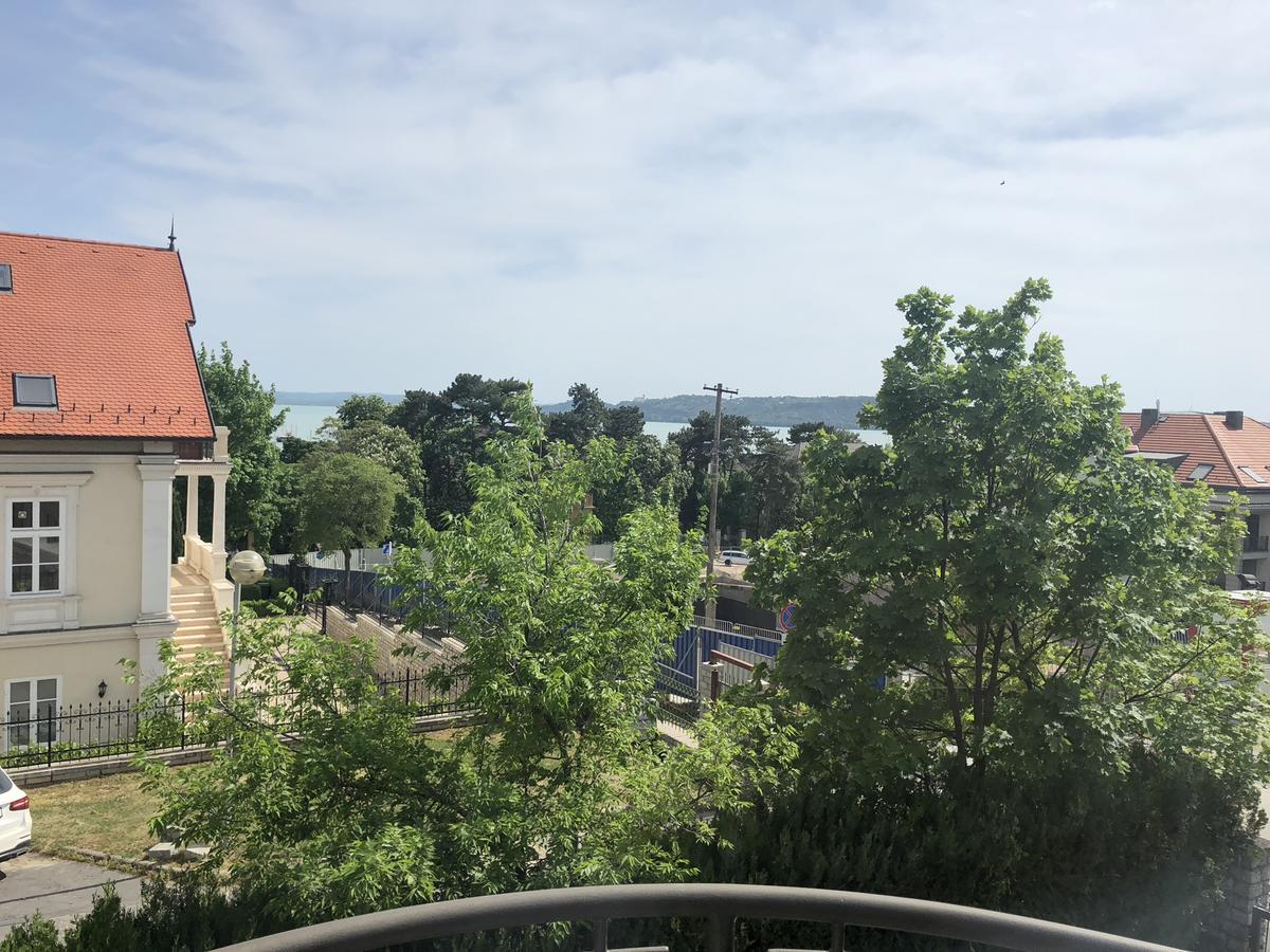 Zoeldteto Panzio Bed & Breakfast Balatonfured Luaran gambar