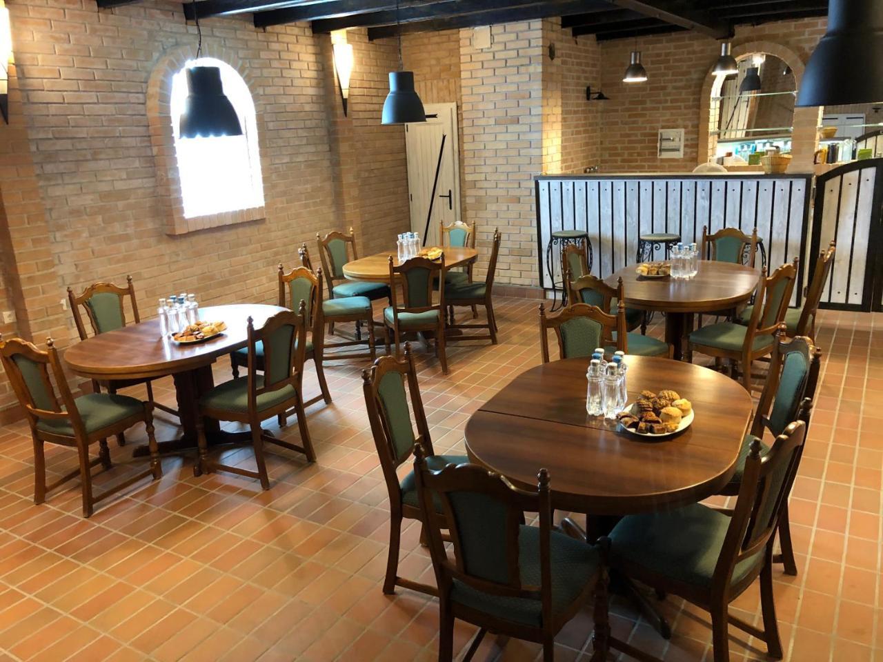Zoeldteto Panzio Bed & Breakfast Balatonfured Luaran gambar