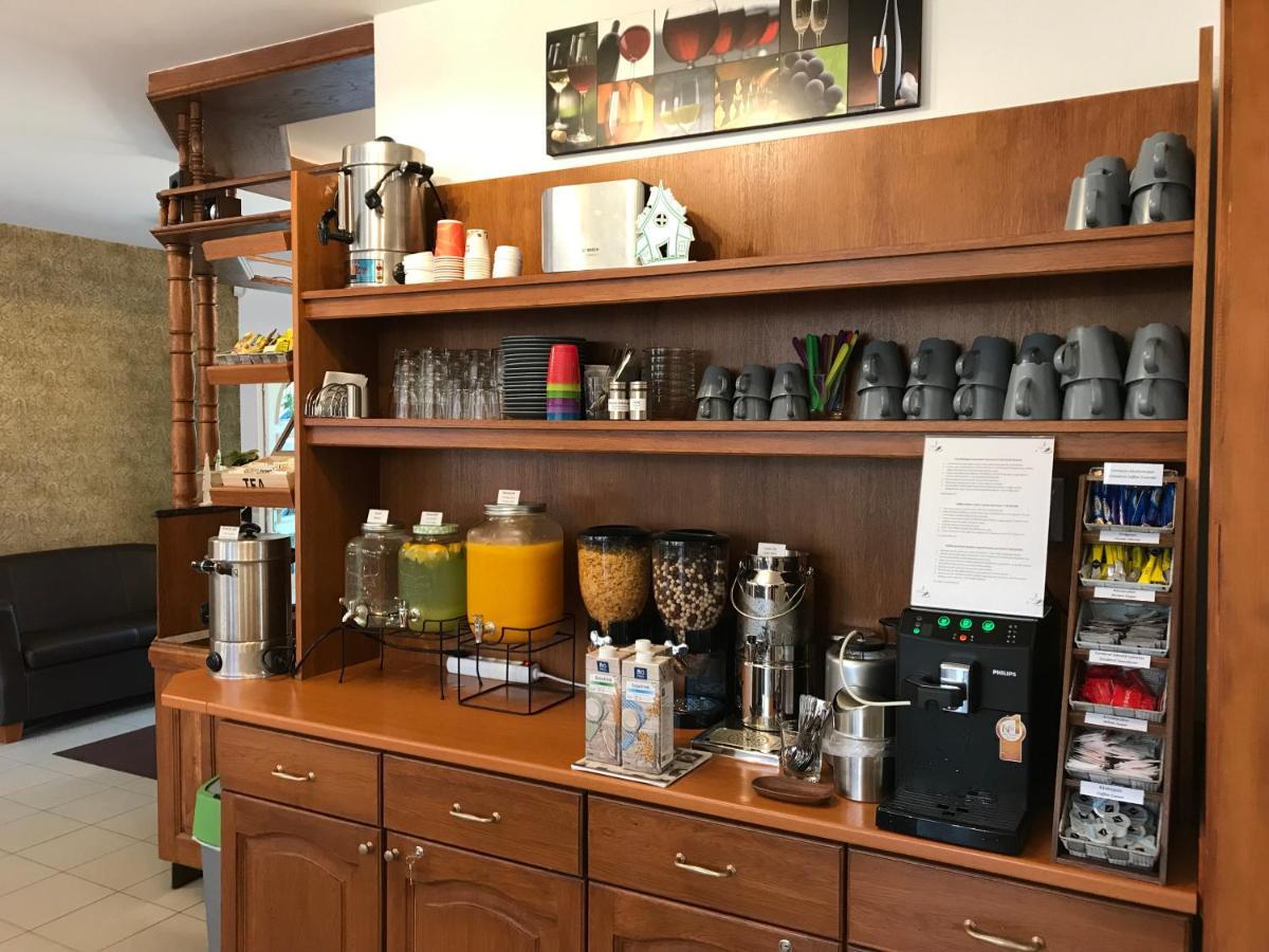 Zoeldteto Panzio Bed & Breakfast Balatonfured Luaran gambar