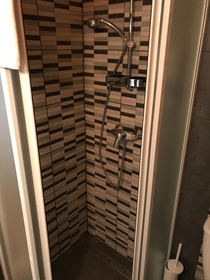 Zoeldteto Panzio Bed & Breakfast Balatonfured Luaran gambar
